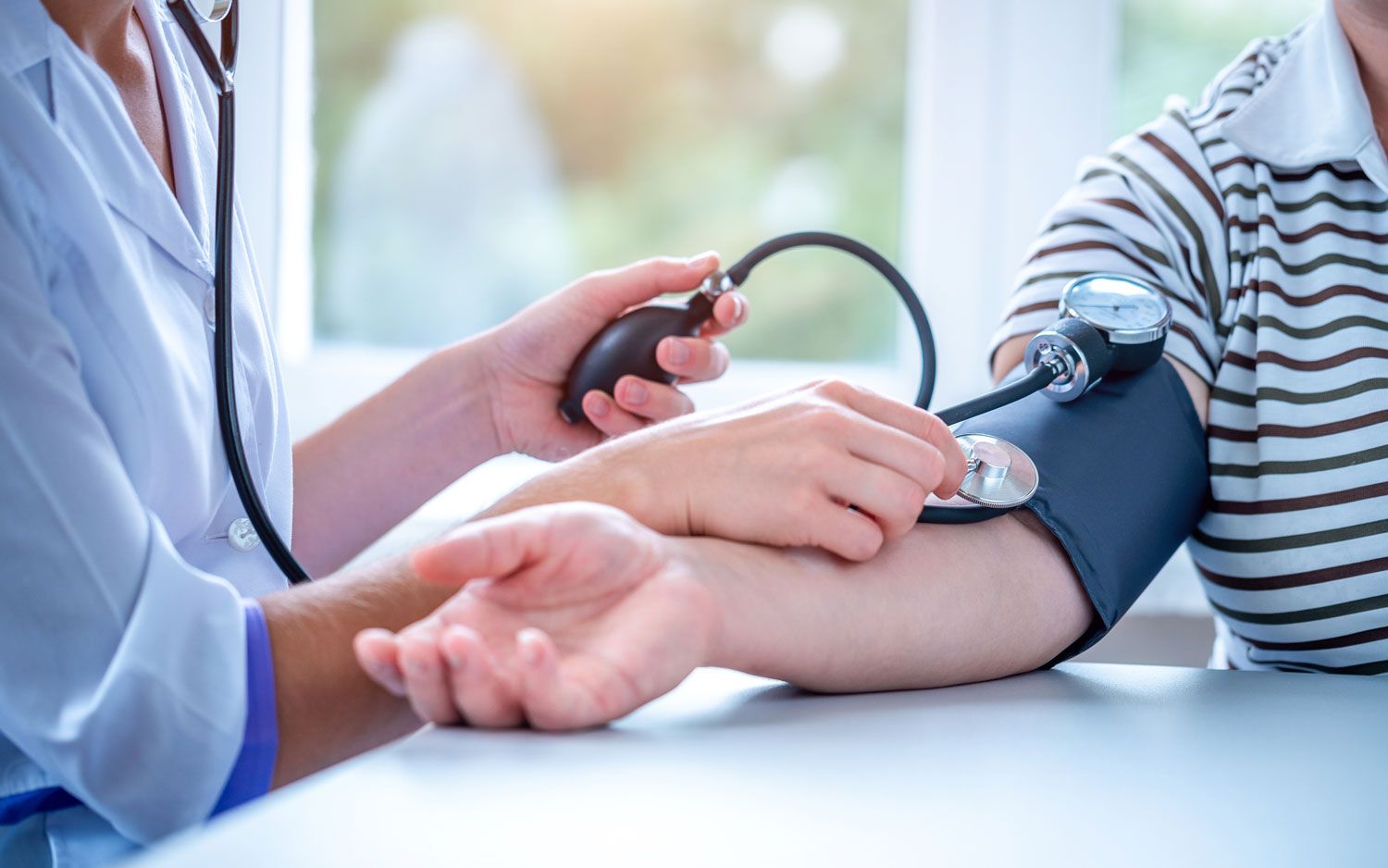 che cos'è l'ipertensione multimedica 